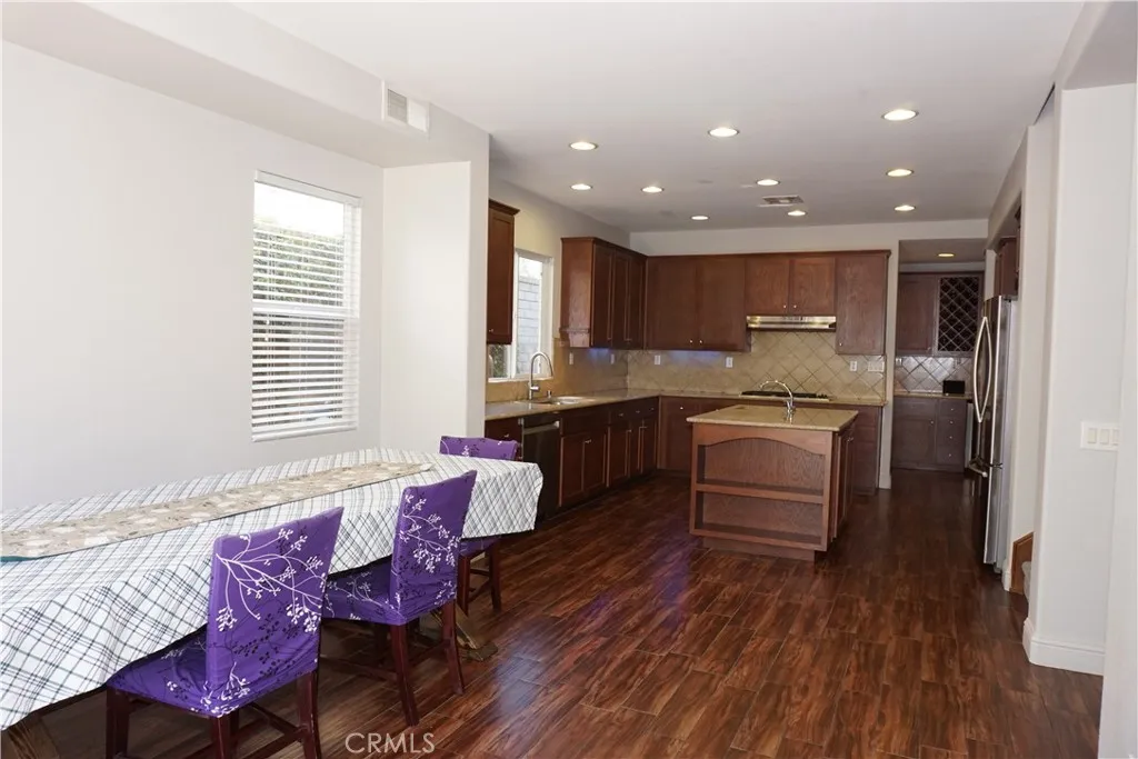 Family Room to Kitchen