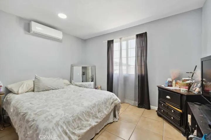 603 Hill, Bakersfield, California 93306