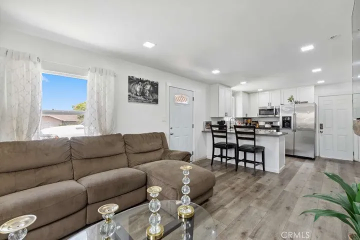 603 Hill, Bakersfield, California 93306