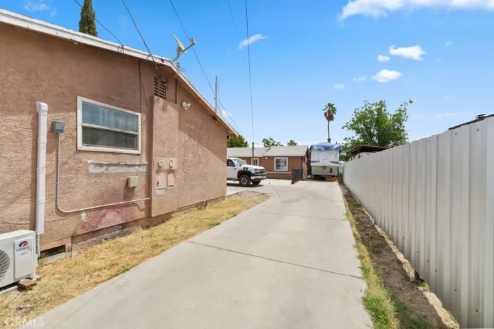 603 Hill, Bakersfield, California 93306