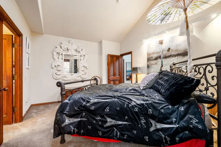 24680FernValleyRd-41