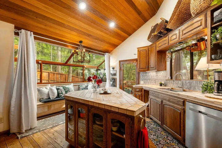 24680FernValleyRd-31