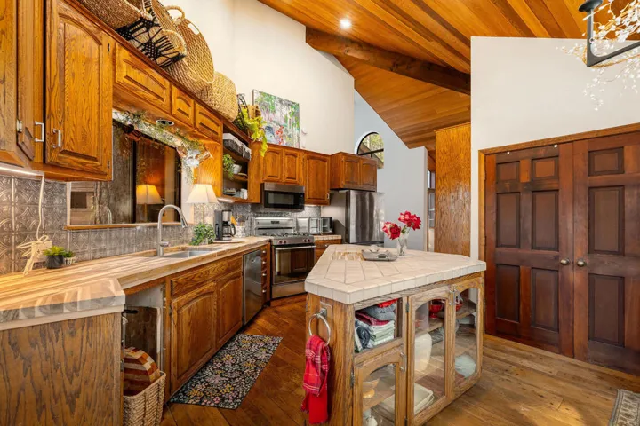 24680FernValleyRd-34