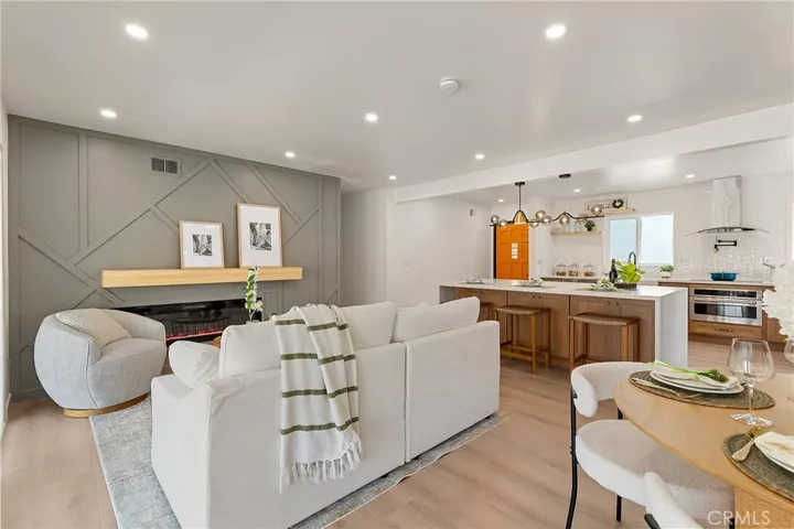 2129 W Harle, Anaheim, California 92804