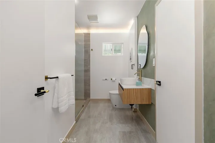 2129 W Harle, Anaheim, California 92804