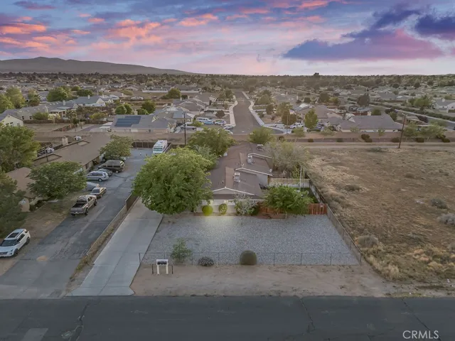 13250 Mohawk, Apple Valley, California 92308