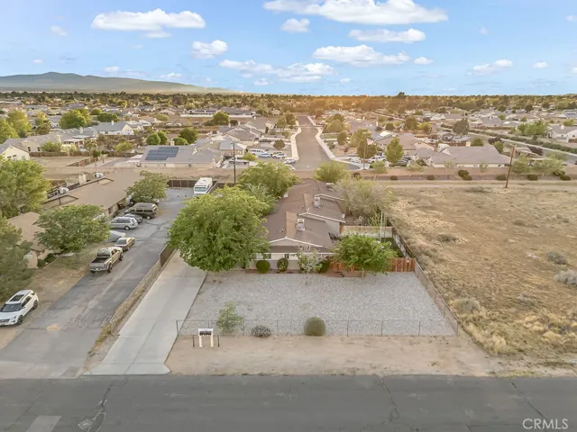 13250 Mohawk, Apple Valley, California 92308