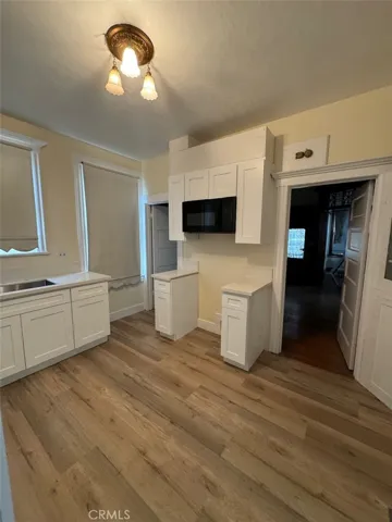 572 N La Cadena, Colton, California 92324