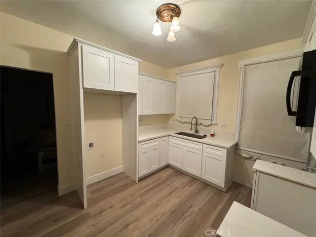 572 N La Cadena, Colton, California 92324