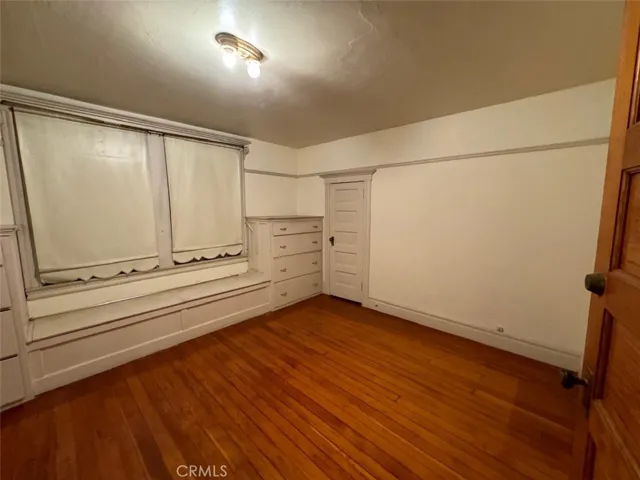 572 N La Cadena, Colton, California 92324