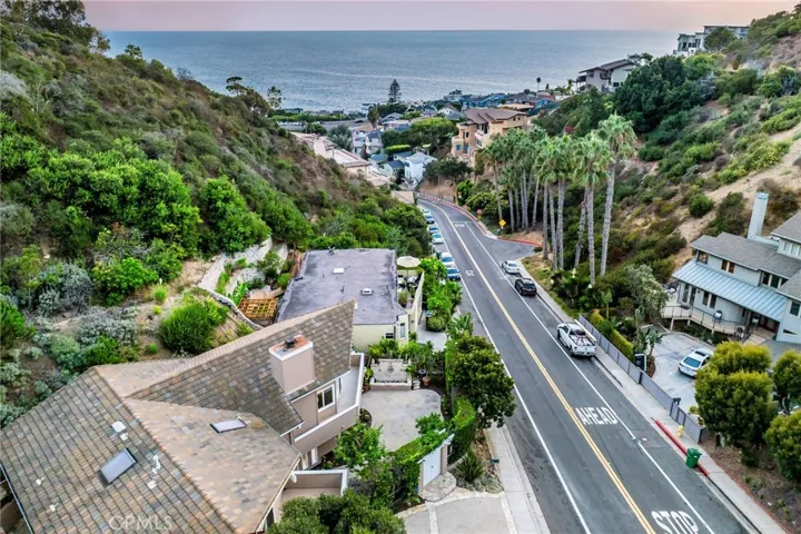 431 Nyes Place, Laguna Beach, California 92651