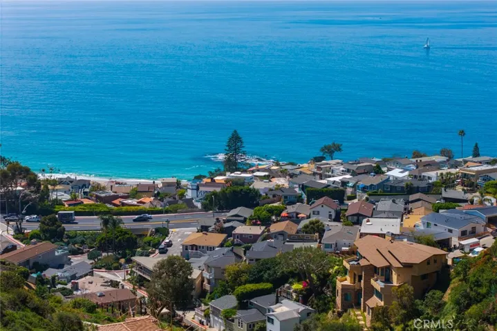 431 Nyes Place, Laguna Beach, California 92651