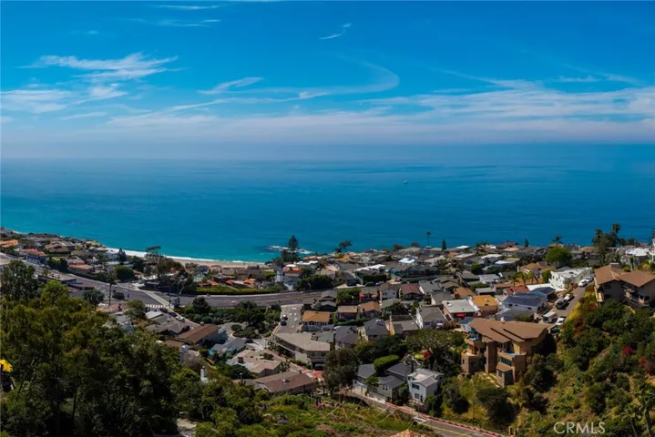 431 Nyes Place, Laguna Beach, California 92651