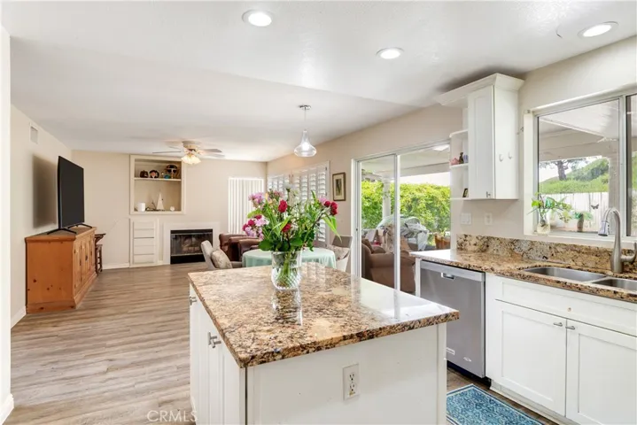 43359 Via Sabino, Temecula, California 92592