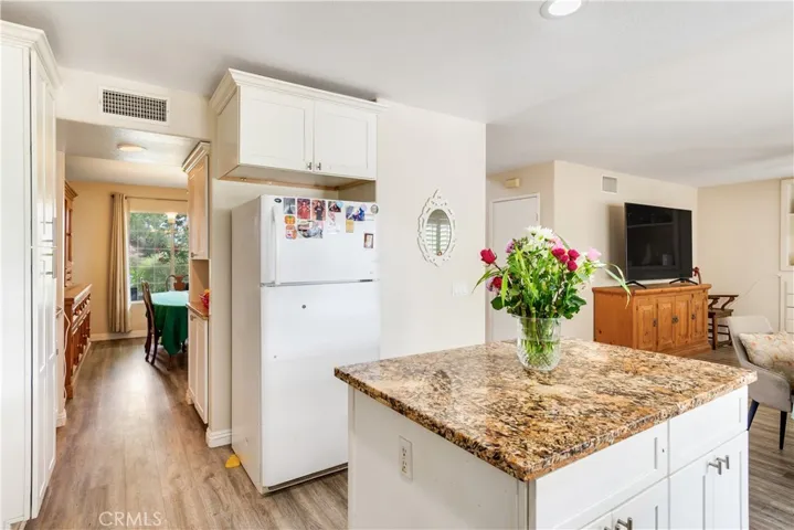 43359 Via Sabino, Temecula, California 92592