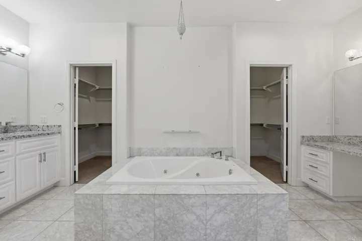 1910 Harbison Canyon Rd, El Cajon, California 92019