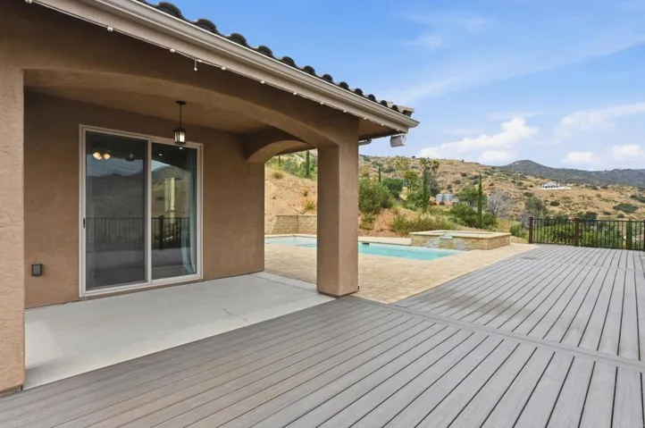 1910 Harbison Canyon Rd, El Cajon, California 92019