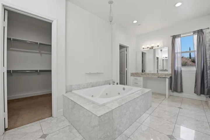 1910 Harbison Canyon Rd, El Cajon, California 92019
