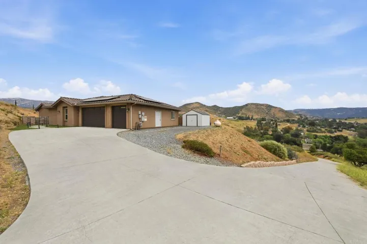 1910 Harbison Canyon Rd, El Cajon, California 92019