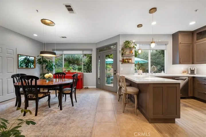 4553 Wavertree, San Luis Obispo, California 93401