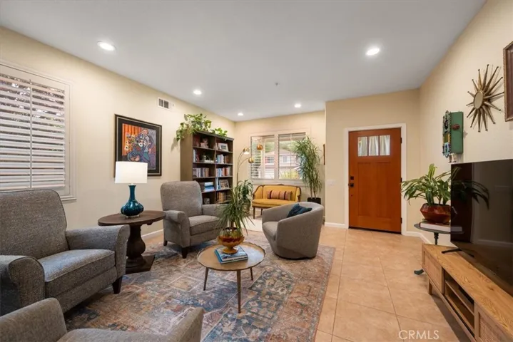 4553 Wavertree, San Luis Obispo, California 93401