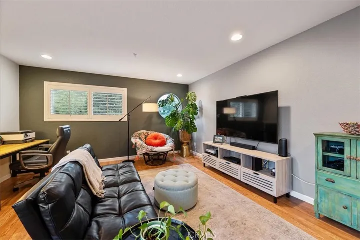 4553 Wavertree, San Luis Obispo, California 93401