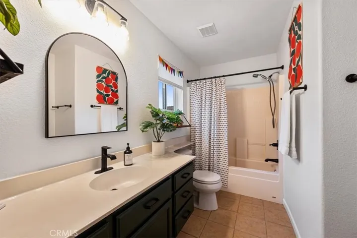 4553 Wavertree, San Luis Obispo, California 93401
