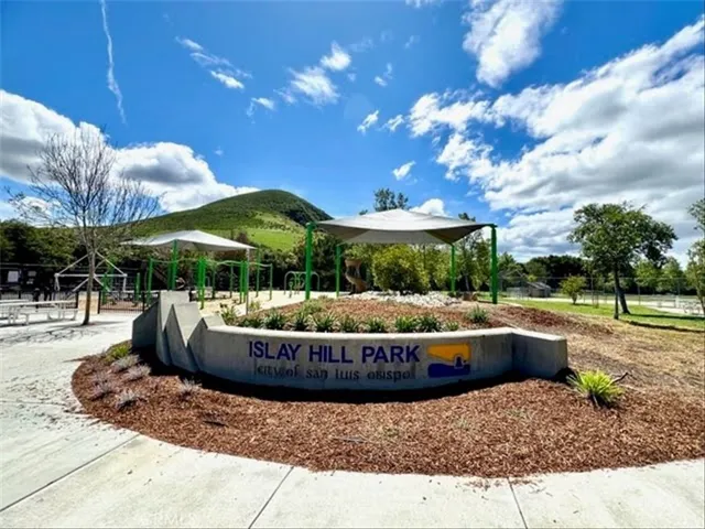 4553 Wavertree, San Luis Obispo, California 93401