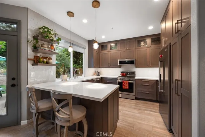 4553 Wavertree, San Luis Obispo, California 93401