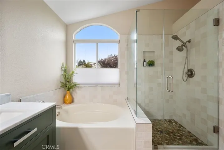 4553 Wavertree, San Luis Obispo, California 93401