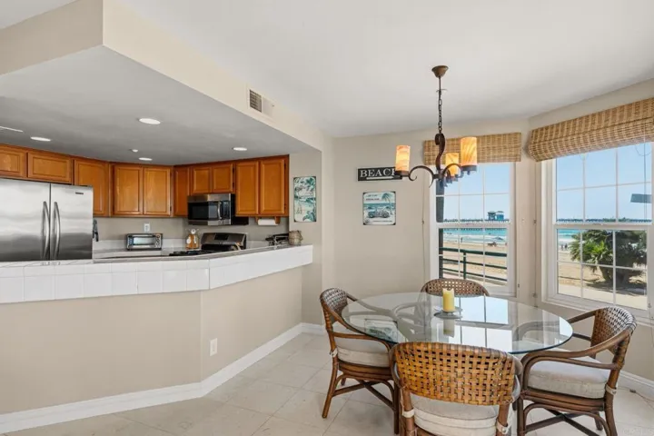 400 N The Strand 7, Oceanside, California 92054