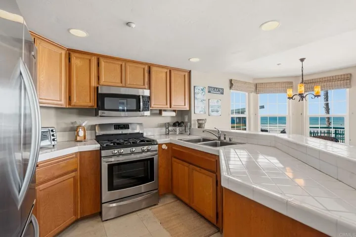 400 N The Strand 7, Oceanside, California 92054