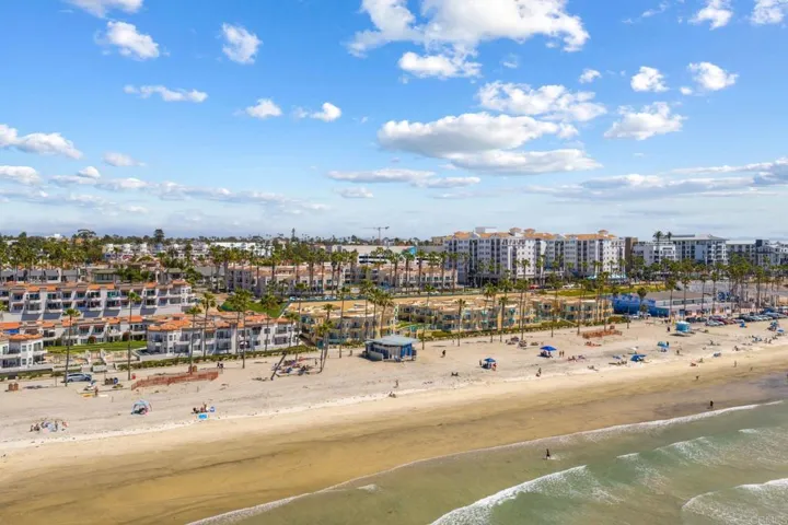 400 N The Strand 7, Oceanside, California 92054