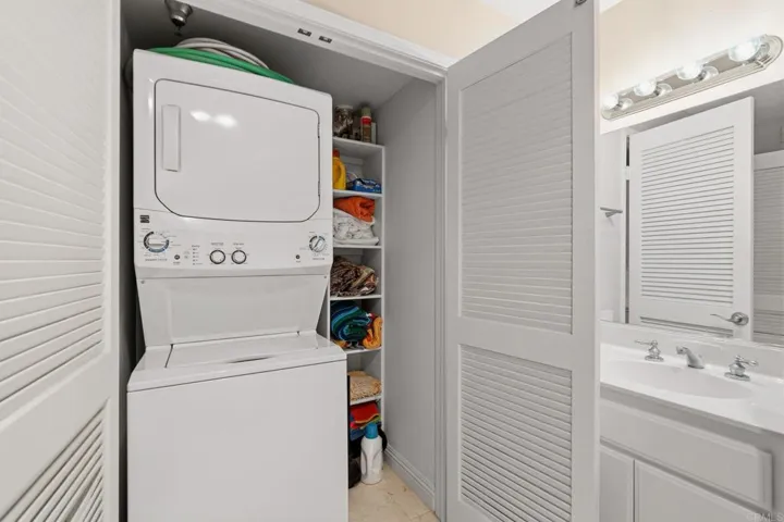 400 N The Strand 7, Oceanside, California 92054