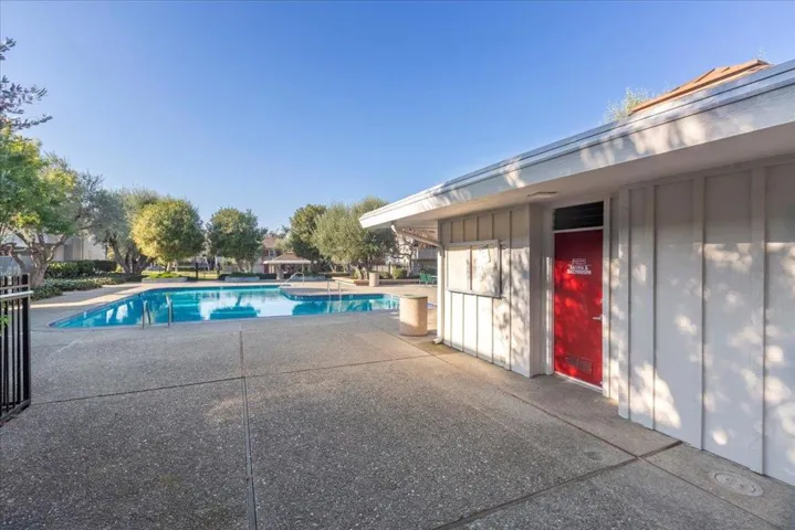 255 S Rengstorff Avenue 58, Mountain View, California 94040