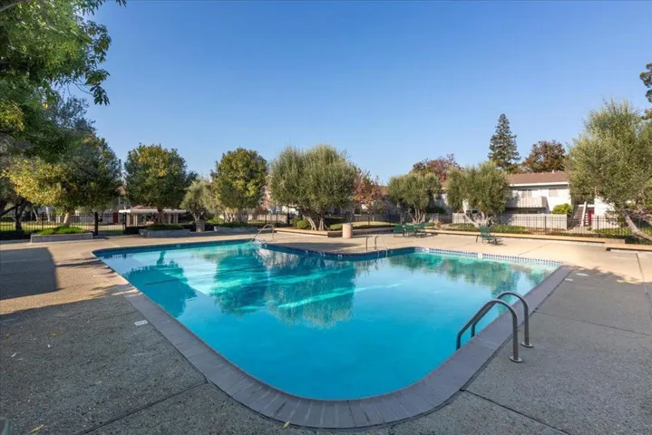 255 S Rengstorff Avenue 58, Mountain View, California 94040