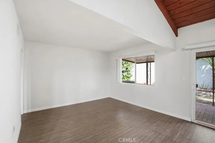 2011 W Katella, Anaheim, California 92804