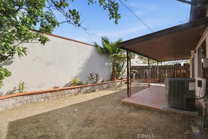 2011 W Katella, Anaheim, California 92804