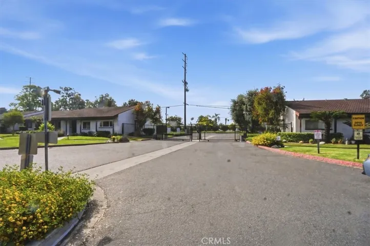 2011 W Katella, Anaheim, California 92804