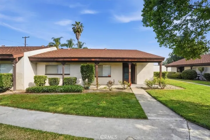 2011 W Katella, Anaheim, California 92804