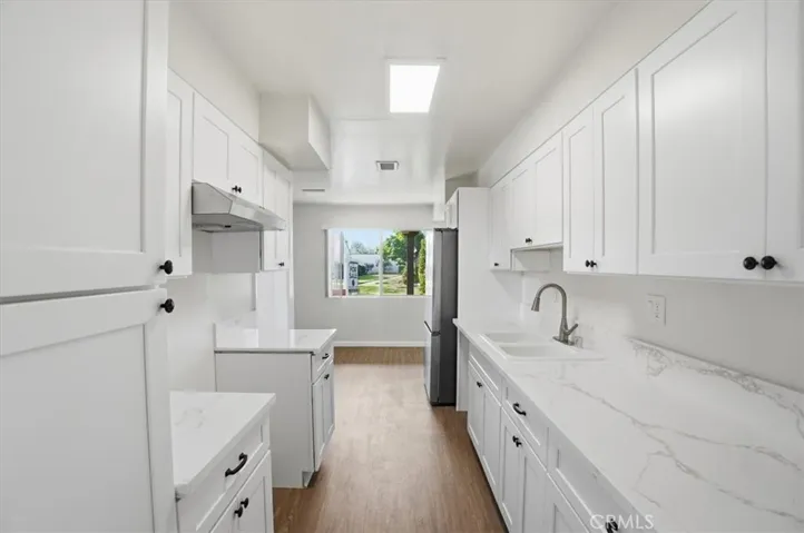 2011 W Katella, Anaheim, California 92804