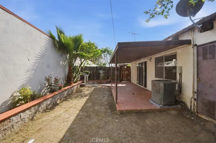 2011 W Katella, Anaheim, California 92804