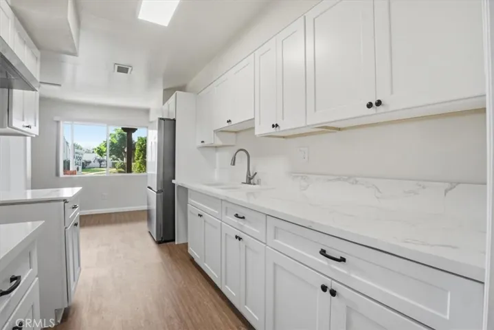 2011 W Katella, Anaheim, California 92804