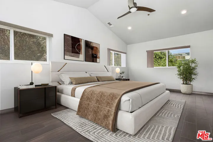 2447 Stonyvale Road, Tujunga, California 91042