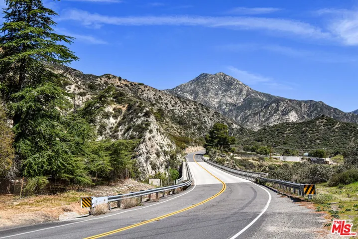 2447 Stonyvale Road, Tujunga, California 91042
