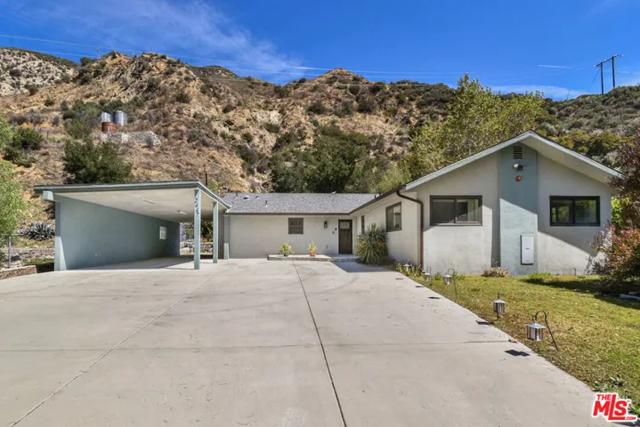 2447 Stonyvale Road, Tujunga, California 91042