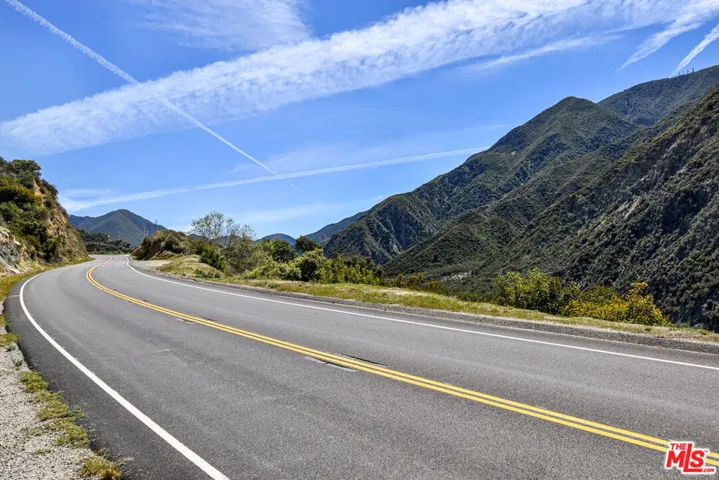 2447 Stonyvale Road, Tujunga, California 91042