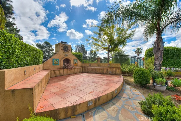 Chiminea and sitting area