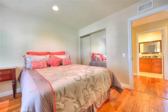 Secondary bedroom