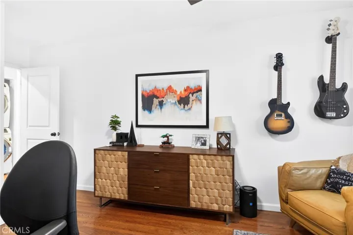 907 E Ocean Boulevard, Long Beach, California 90802